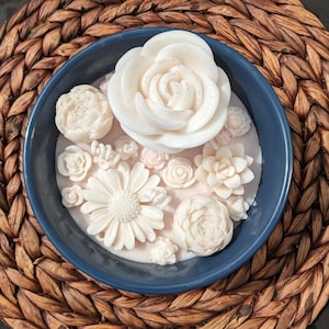 Candle, flower senctend candle, perfect gift,natural soy wax