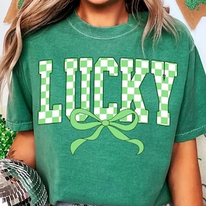 Lucky Shirt, Lucky Shamrock, St Pattys Day Shirt, Lucky Shirt Women, Shamrock Shirt, Green Shirt, St Patricks Day Shirt, Lucky Sweatshirt