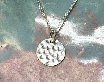 Small Silver Disc Layering Necklace, Hammered Disc, Sterling silver,  Minimalist, Small Pendant, Tiny silver Disc Necklace