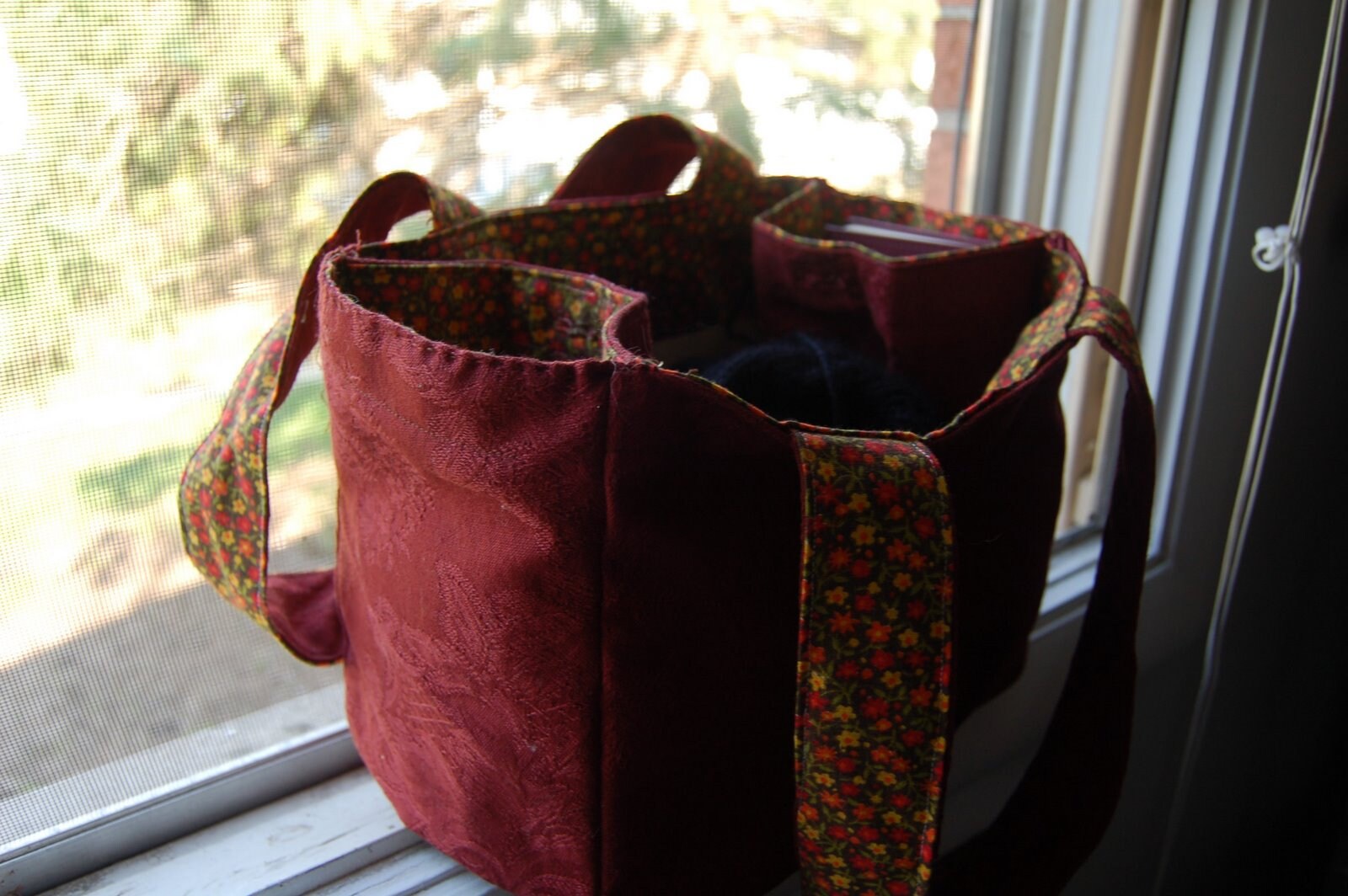 Ride Bicycle Pattern Print Leather Tote Bag