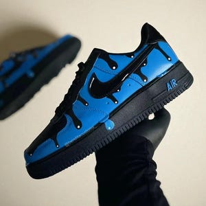 Custom Air Force 1 Flame Sneakers: Hand-Painted Black & Blue Drip