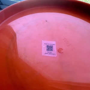 Pegatinas QR de contacto para disc golf