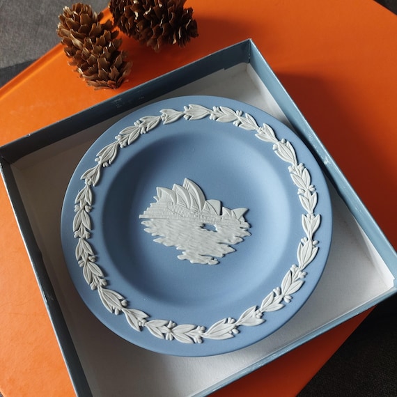 Vintage Wedgwood Blue Jasperware Plate: Sydney Opera House Trinket