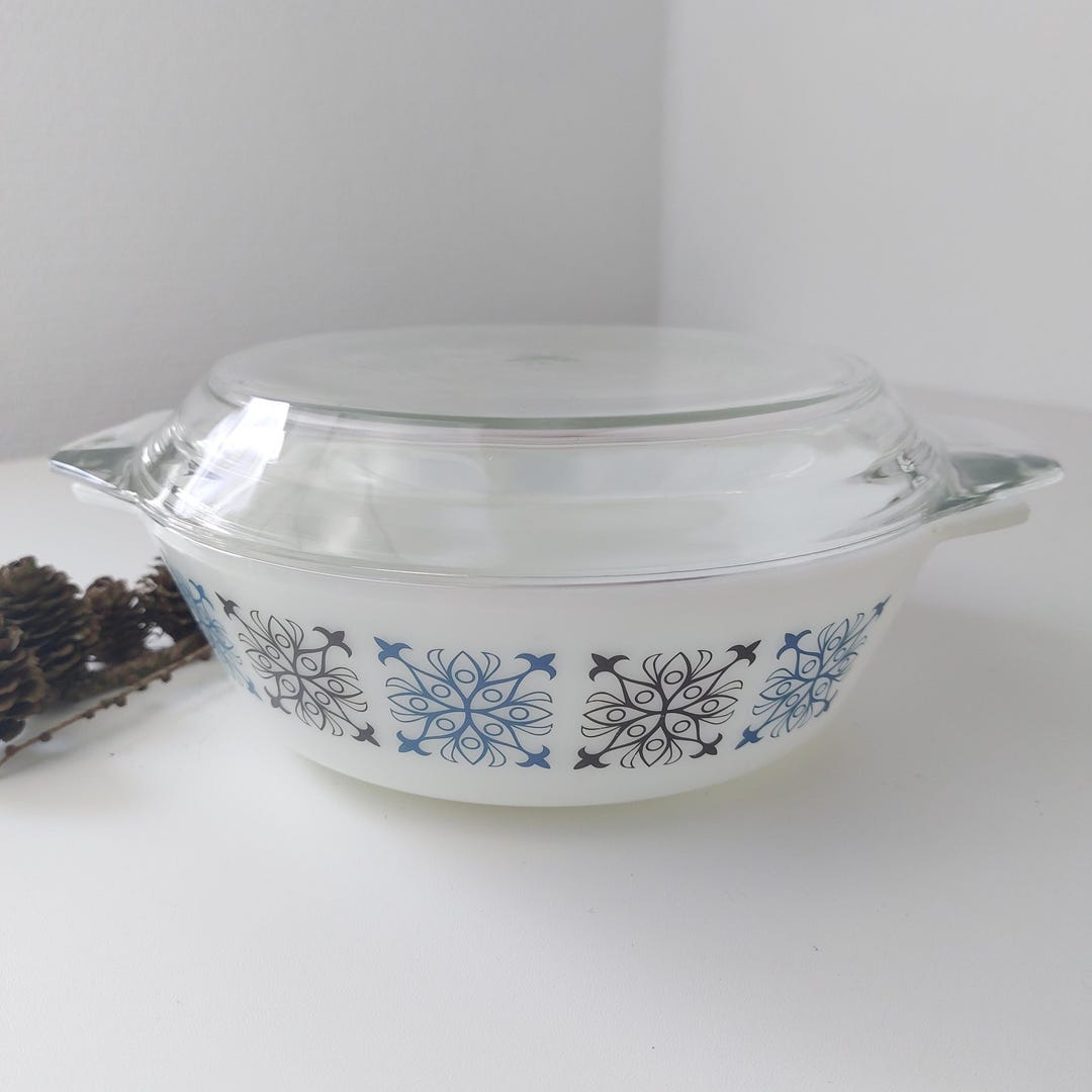 Vintage JAJ Pyrex Chelsea Casserole Dish With Lid - 1960s England - Etsy