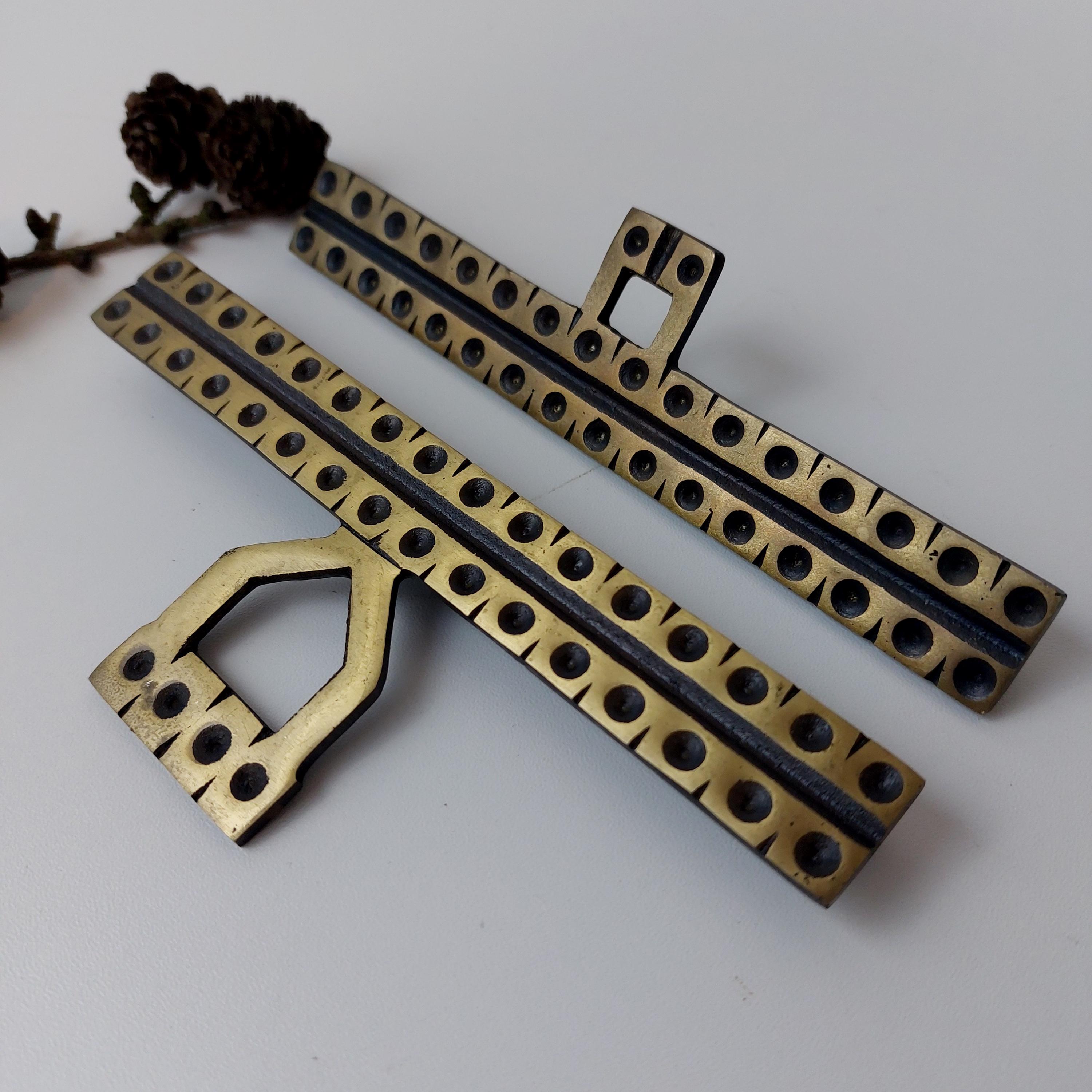 スゥエーデンヴィンテージ ベルプル金具 ヴィンテージ スカンジナビア タペストリーハンガー：真鍮製カラー