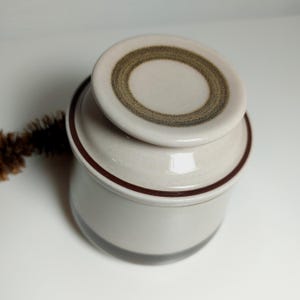 Vintage Bing och Gröndahl Quistgaard Peru Sockerkruka med lock: Dansk 50-talsmodern