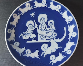  /ロイヤル・コペンハーゲン 母の日 1974 ロイヤルコペンハーゲン 1974年 母の日プレート - Etsy 日本