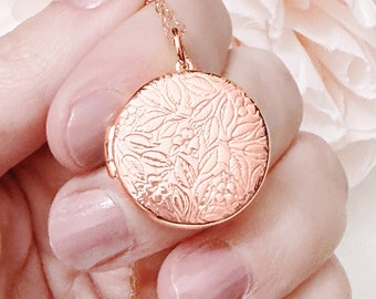 Kleines Medaillon / 14K Rose Gold Medaillon / Blumen Medaillon / Medaillon Halskette / Gedenk Medaillon Halskette / Runde Medaillon / Foto Medaillon / Medaillon