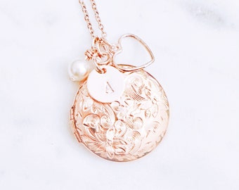 Locket Necklace / Locket / Heart Locket / Photo Locket / Custom Locket / Locket With Heart Charm / Personalized Locket / Picture Locket