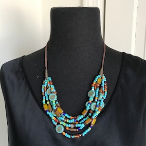 Handgemachte Tschechische Perlen Bib Halskette: Boho Lederband, Türkis Karneol Achat