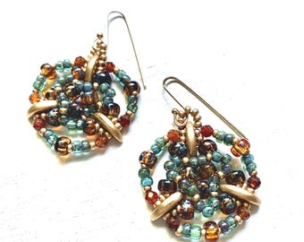 Orecchini pendenti in argento con perle d'acqua dolce irregolari, orecchini pendenti asimmetrici in oro, pendenti placcati in oro 18k, ciondolo con perla in argento 925 - Italia