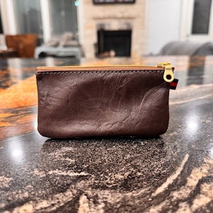 Monedero marrón con cremallera, Bolso pequeño de cuero con cremallera, Monedero de cuero, Monedero pequeño de cuero,