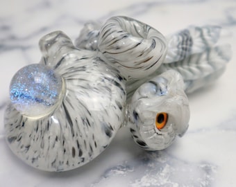 Heady glass snow owl pipe