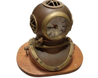 Diver Desk Clock