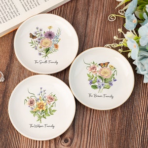 Personalisierte Geburtsblumen-Schmuckstückschale, Familienstrauß-Schmuckschale, Aquarellblumen-Ringschale, Hochzeitsgeschenk für sie, Geburtstagsgeschenk für Mamma