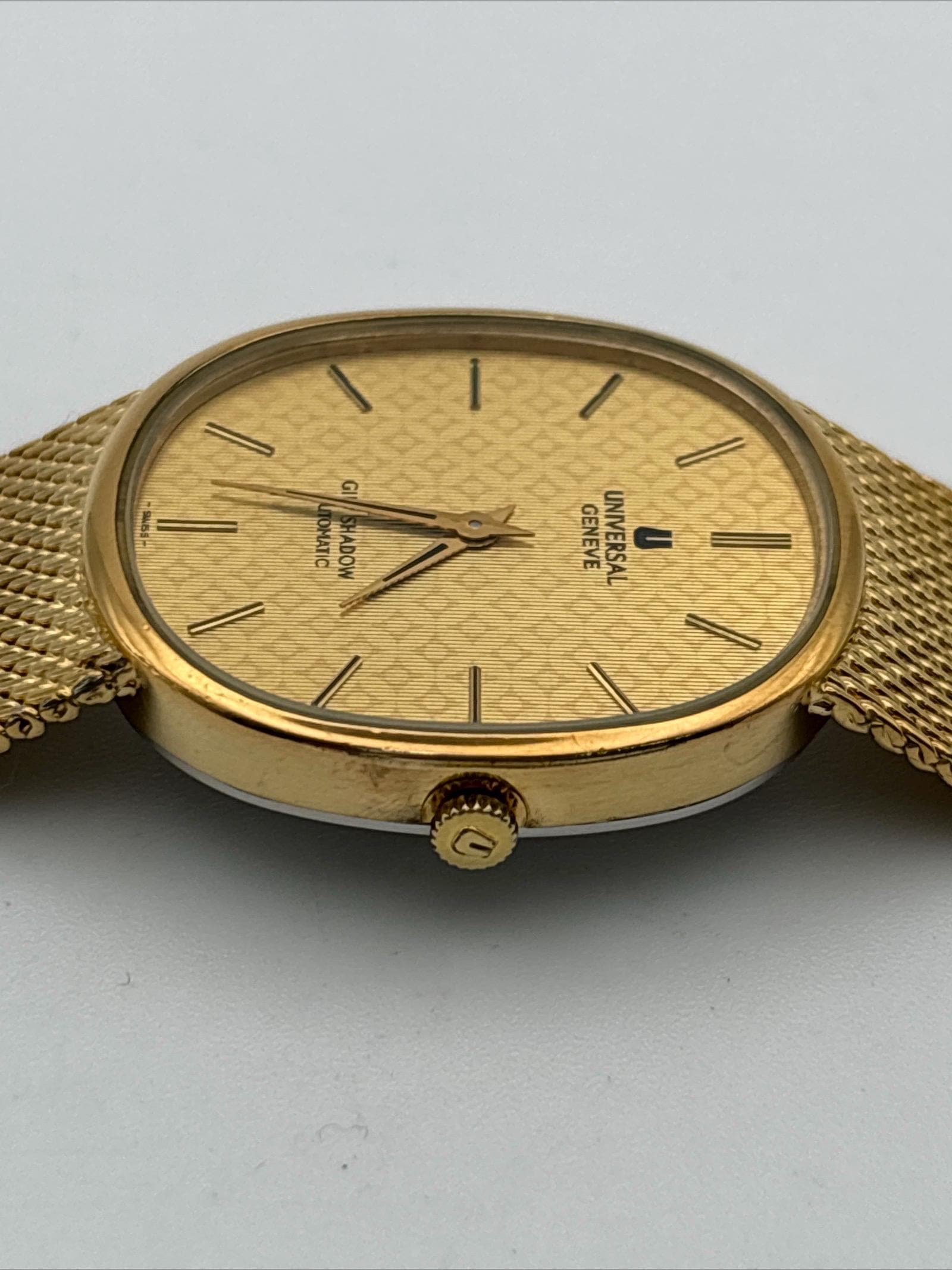 Universal Geneve Gilt Shadow Automatic Men Watch 25 Jewels 566049
