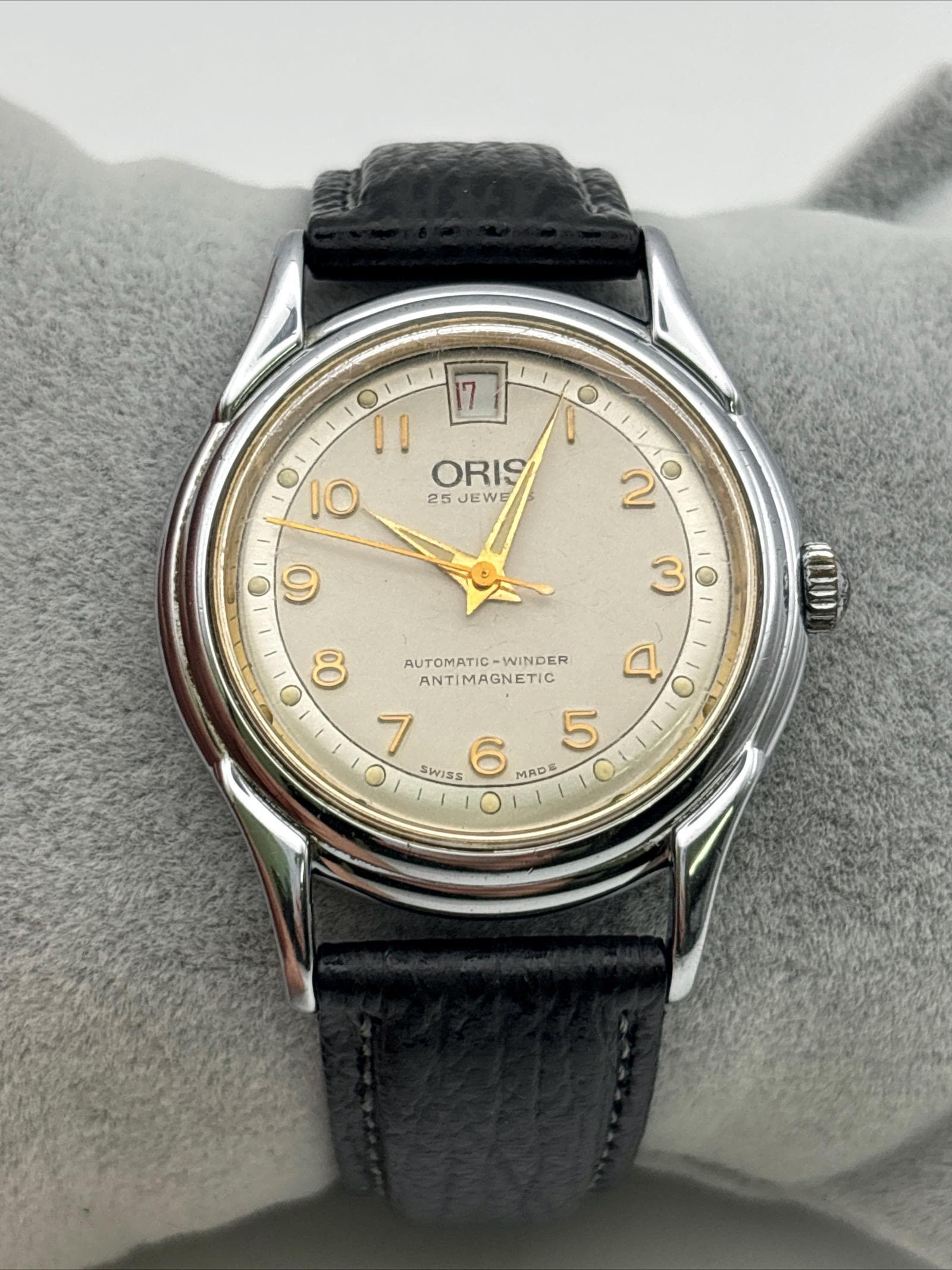 Oris 25 Jewels Vintage Automatic Winder Antimagnetic Men Watch
