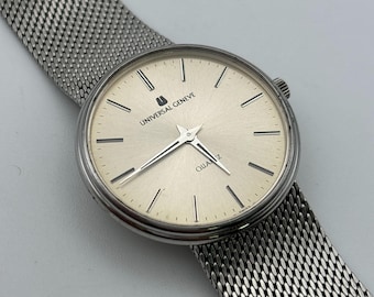 Vintage Universal Geneve Quartz watch