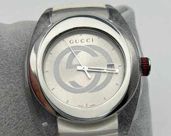 Gucci sync 137.1 quartz men watch white dial