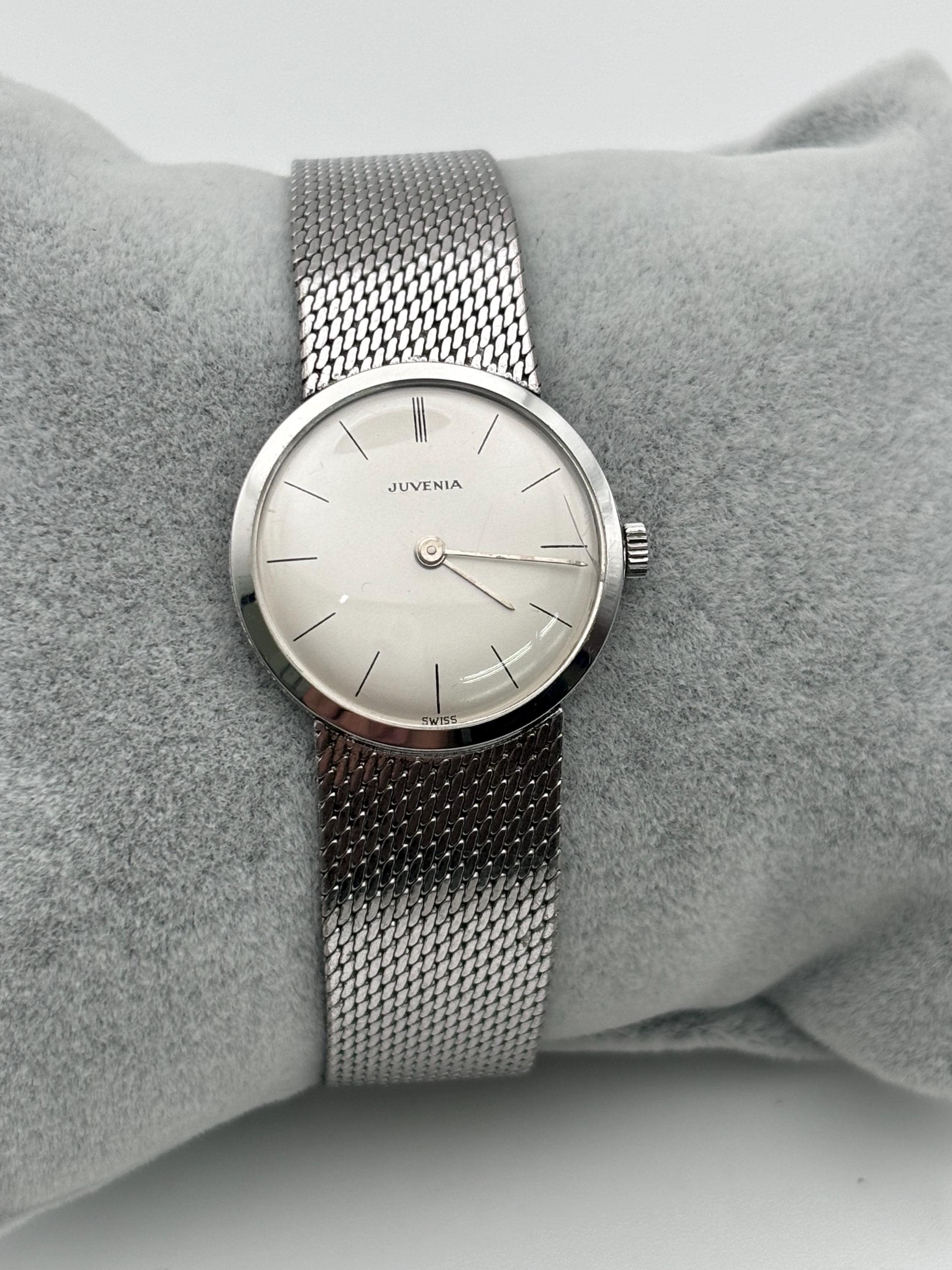 Juvenia watch - Etsy 日本