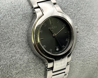 Gucci 8900L Quartz Women's Watch - Etsy