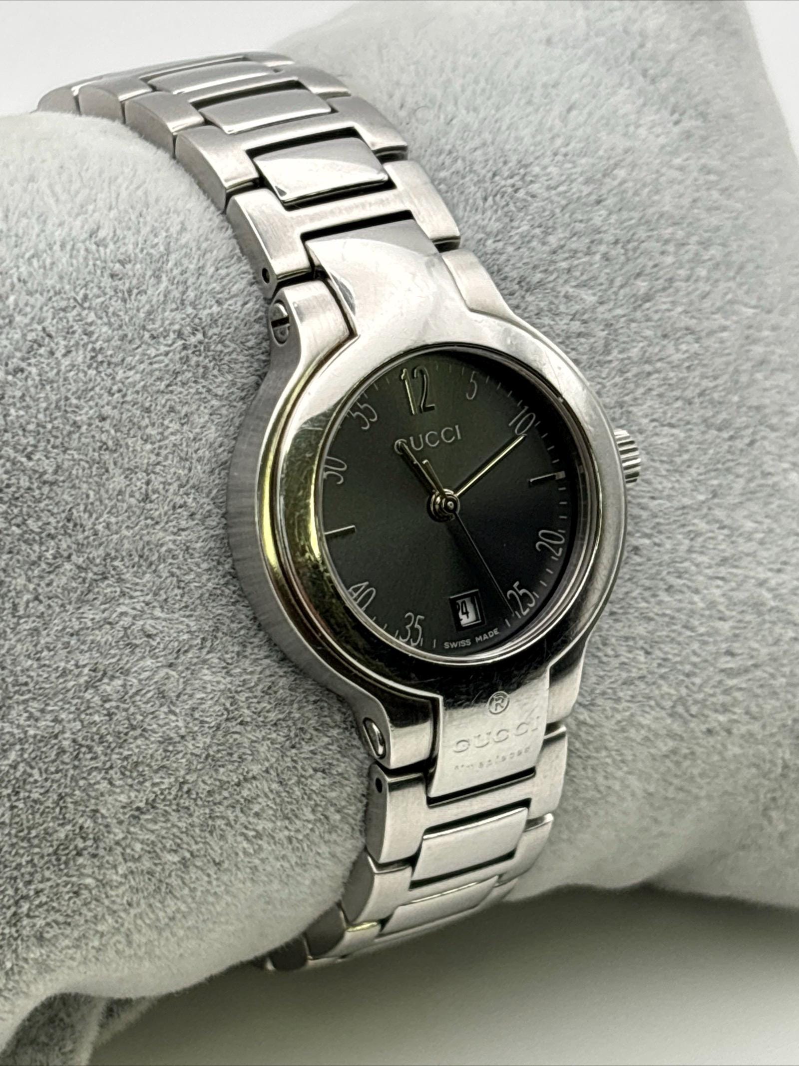 Gucci 8900L Quartz Women's Watch - Etsy