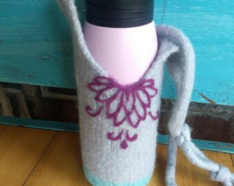 Magenta Flower Water Bottle Carrier