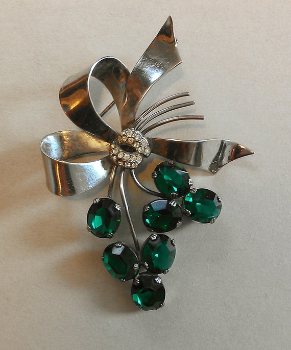 Large 1940s Sterling Brooch Ribbon Motif with Gre… - image 1