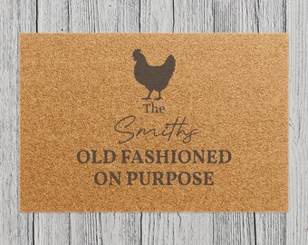 Felpudo familiar personalizado "A la antigua usanza" con diseño de pollo / Felpudo de bienvenida personalizado / Felpudo divertido con pincel