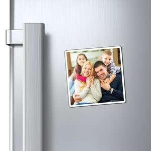 Aangepaste familiefoto koelkastmagneet, persoonlijke vierkante vinylmagneet, kousvuller cadeau, low-budget cadeau voor kous, cadeau voor oma
