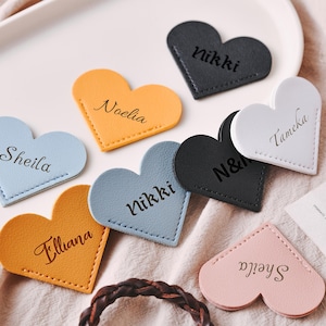 Kundenspezifisches Namensherz-Lesezeichen, personalisiertes PU-Lederherz-Lesezeichen, Lesergeschenk, Geschenk für Buchliebhaber, Lesergeschenk, Geschenk für Mutter