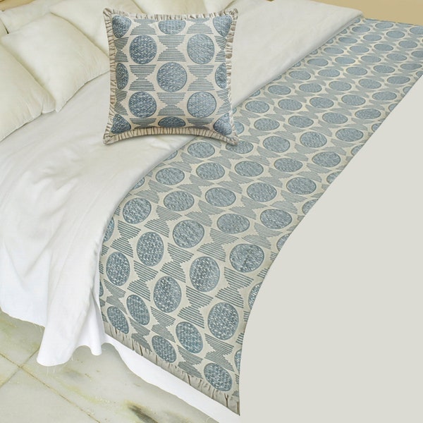 King / Queen / Twin Embroidered Bed Runner with Matching Throw Pillow Cover in Cotton Linen Contemporary - Elara