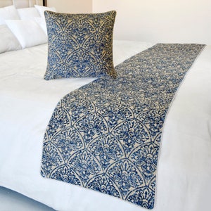 Camino de cama King / Queen / Twin Beige / Azul con funda de almohada decorativa a juego, bordado de lino, moderno - Azul Farzeen