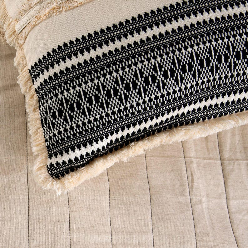 Copriletto beige per letto matrimoniale/king size/singolo con federa decorativa coordinata, in cotone trapuntato con pizzo, stile moderno e contemporaneo - Atmosfera marocchina immagine 5
