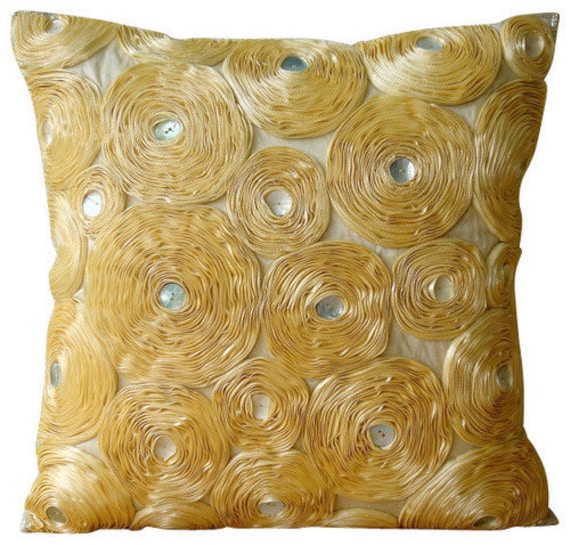 Cuscino-40x40-Oro-The-Queen