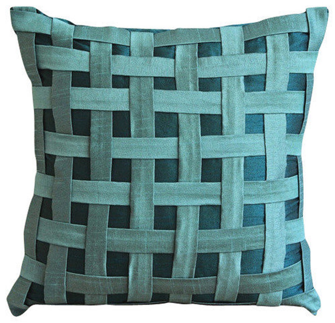 large textured throw pillows