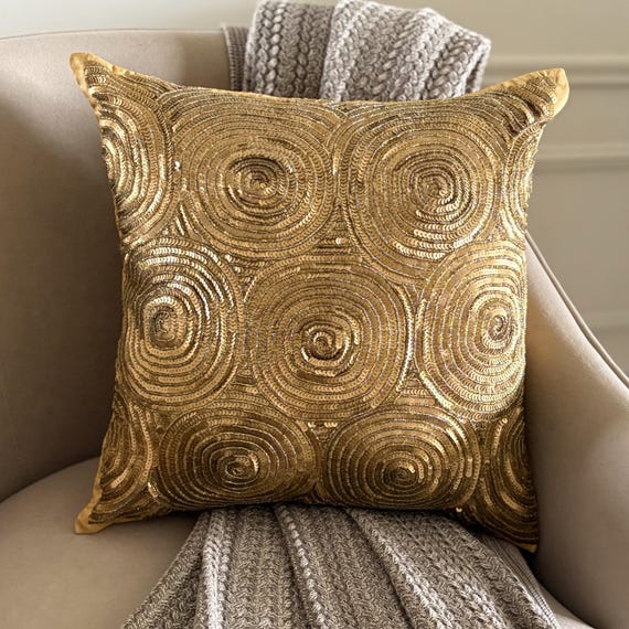 Gold Kunstseide Pailletten verziert Kreis- und Punktemuster, moderner Dekokissen-Bezug / Euro Sham - Golden Touch