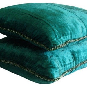 Decorative Royal Peacock Green Throw Pillow Custom 16x16, Velvet Sofa Throw Couch Cushion Cover Solid Royal Peacock Green Shimmer image 1