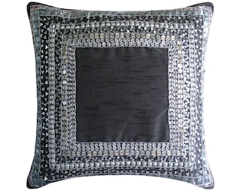 Funda de almohada gris de lujo, funda de almohada de seda de 40x40 cm, funda de almohada cuadrada con borde de lentejuelas metálicas 3D para el hogar - Treasure Trove