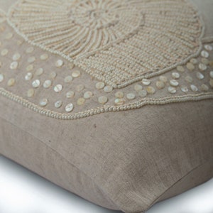 Luxury Beige European Sham 24x24 / 26x26, Cotton Linen Throw Pillow For Bed Snail, Pearls Sofa Cushion Animal Pattern Snail Pearls image 2