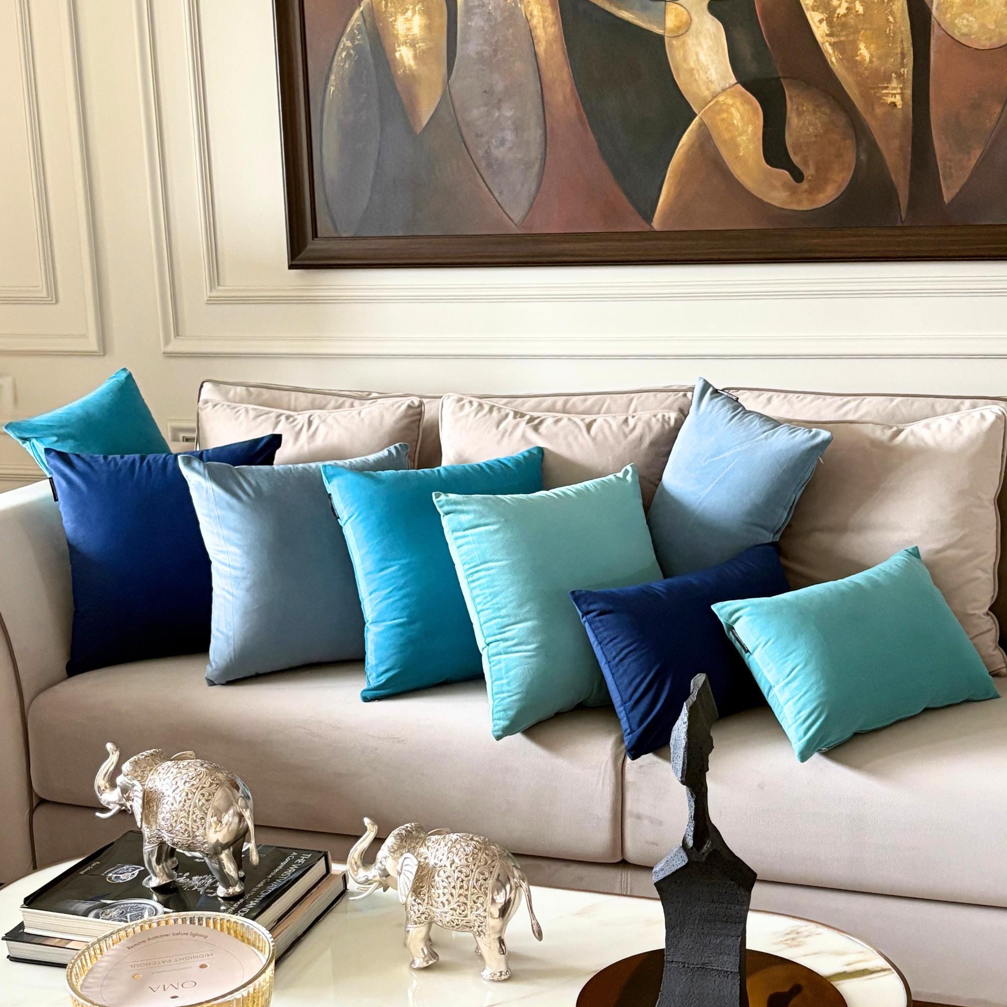 ネイビーブルーベルベット枕カバー2枚パック、スクエア型クッション