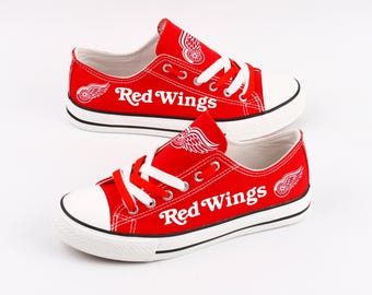 Custom Print Low Top Sneakers, Team Spirit Gear, Durable Walking Shoes, Sport Enthusiast Gift
