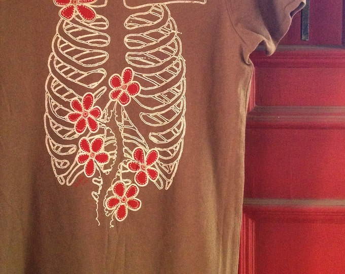Halloween Costume Hand Printed Ribcage Garden Tshirt | Organic Cotton Shirt | Skeleton Screen Print T-Shirt