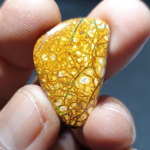 Koroit Boulder Opal Australia BOS-0012