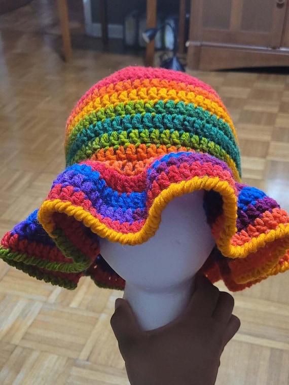 Crochet Wavy Brim Bucket Hat: Rainbow Ruffle Handmade Hat - Etsy display picture 2