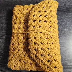 Crochet Book Sleeve