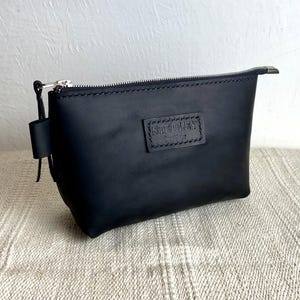 Leather Makeup Bag for Women – Genuine Leather Cosmetic Pouch with Zipper – Travel Toiletry Organizer – Gift for Her