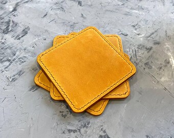 Handgefertigtes Leder-Getränke-Untersetzer-Set, minimalistischer Tassen- und Becheruntersetzer, Tischschutz für Kaffee oder Whisky, modernes Leder-Wohnkultur-Geschenk