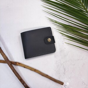 Cartera de piel negra, Cartera de piel hecha a mano, Cartera de piel para hombre, Cartera de regalo para hombre, Cartera de piel plegable, Tarjetero con botón
