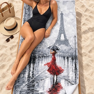 Paris Beach Towel, Rainy Eiffel Tower Red Dress Art, Impasto Art Print — Travel Lover Gift bild 1